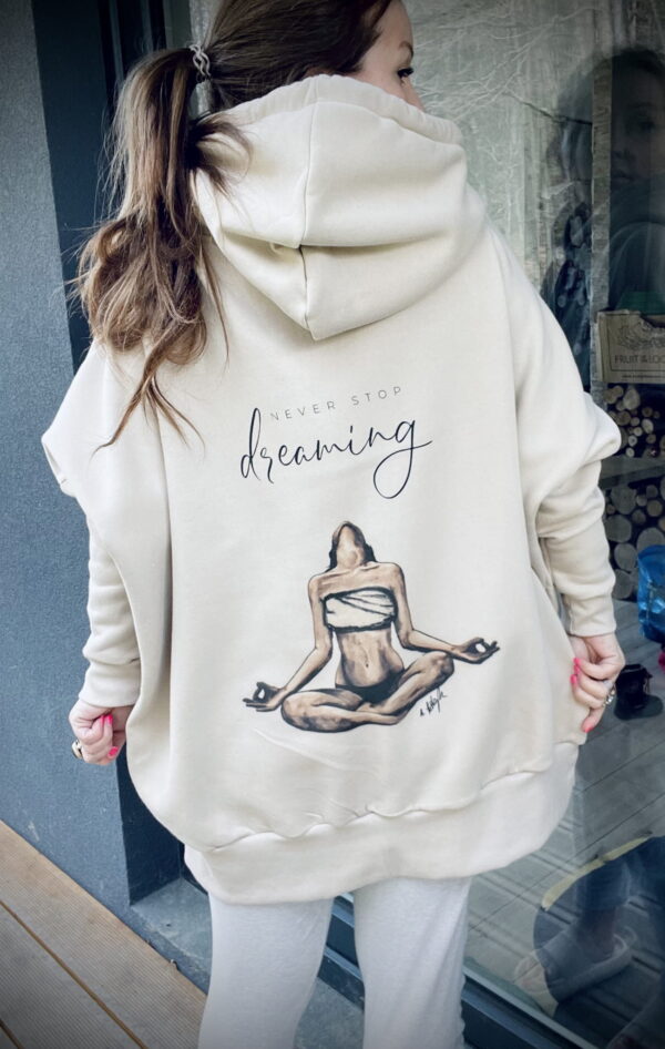 BLUZA  Never Stop Dreaming